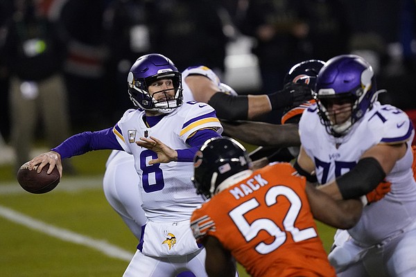 Kirk Cousins throws for two touchdowns as Vikings beat Bears - Los