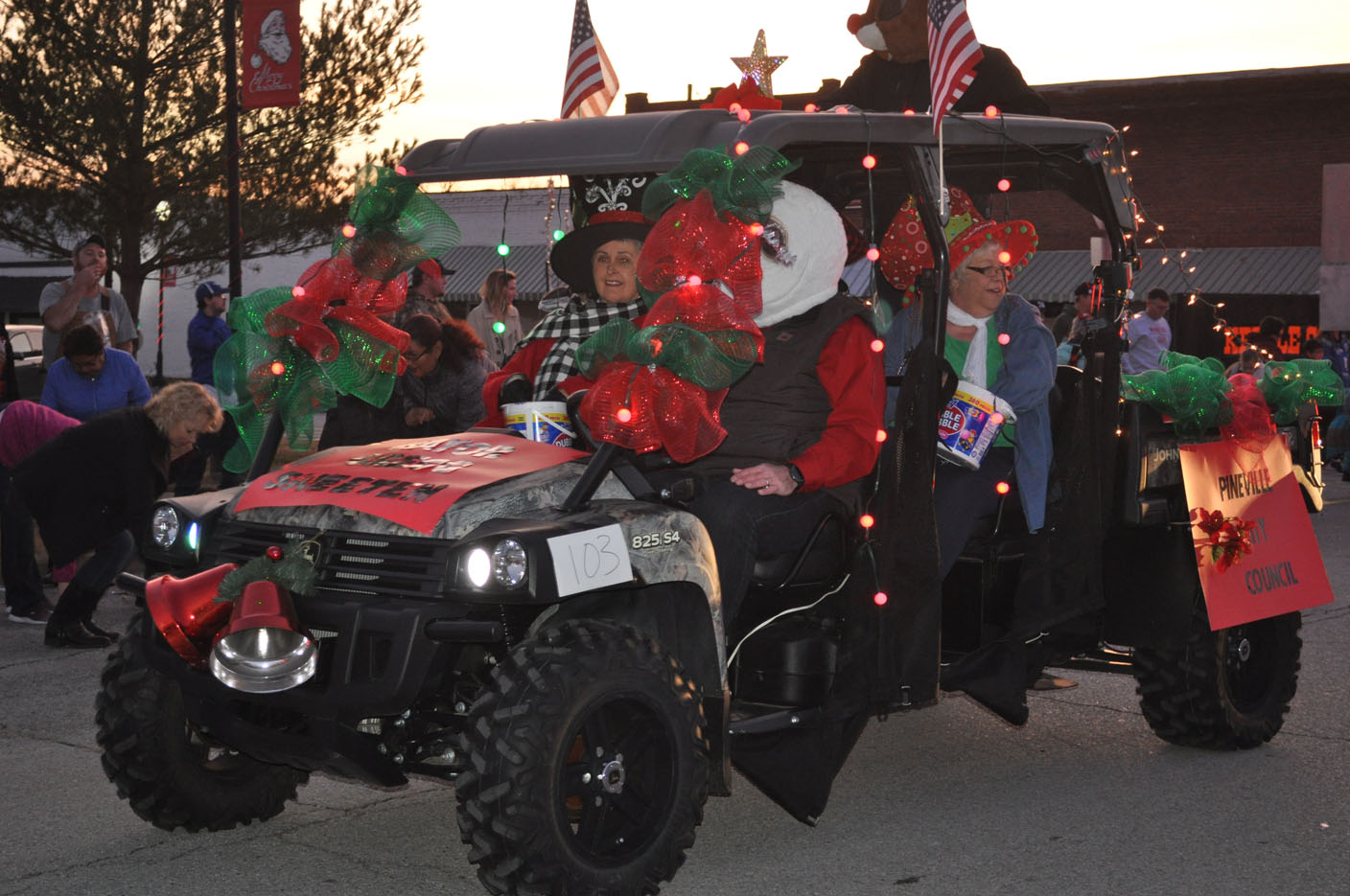 2022 Wheeler Christmas Parade Pineville To Hold Christmas Parade Saturday