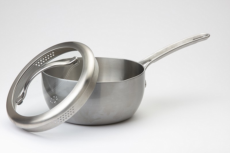 Five Two Essential Cookware 3-quart saucepan with lid
 (The New York Times/Tony Cenicola)