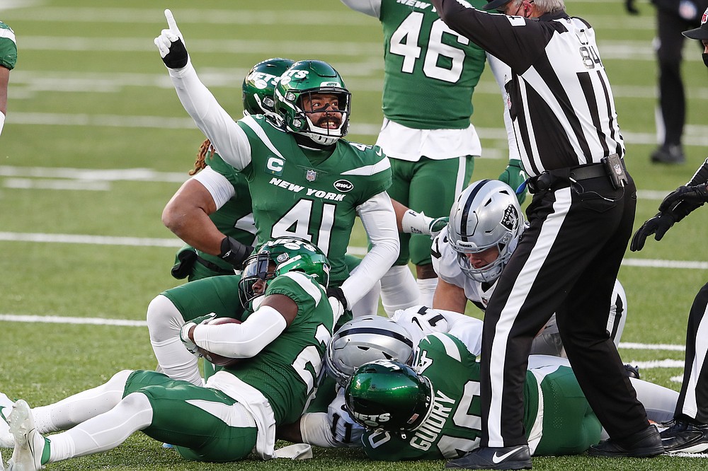 Las Vegas Raiders safety Matthias Farley (41) during the first