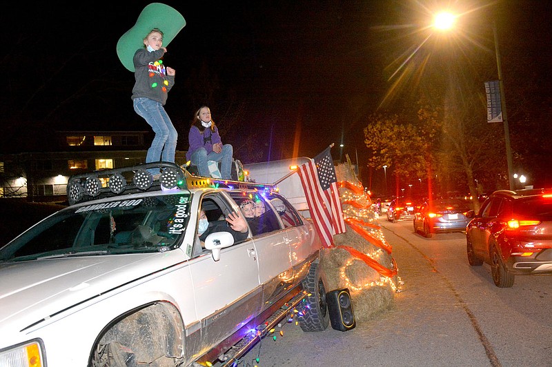Siloam Springs Christmas Parade 2022 2020 Christmas Parade