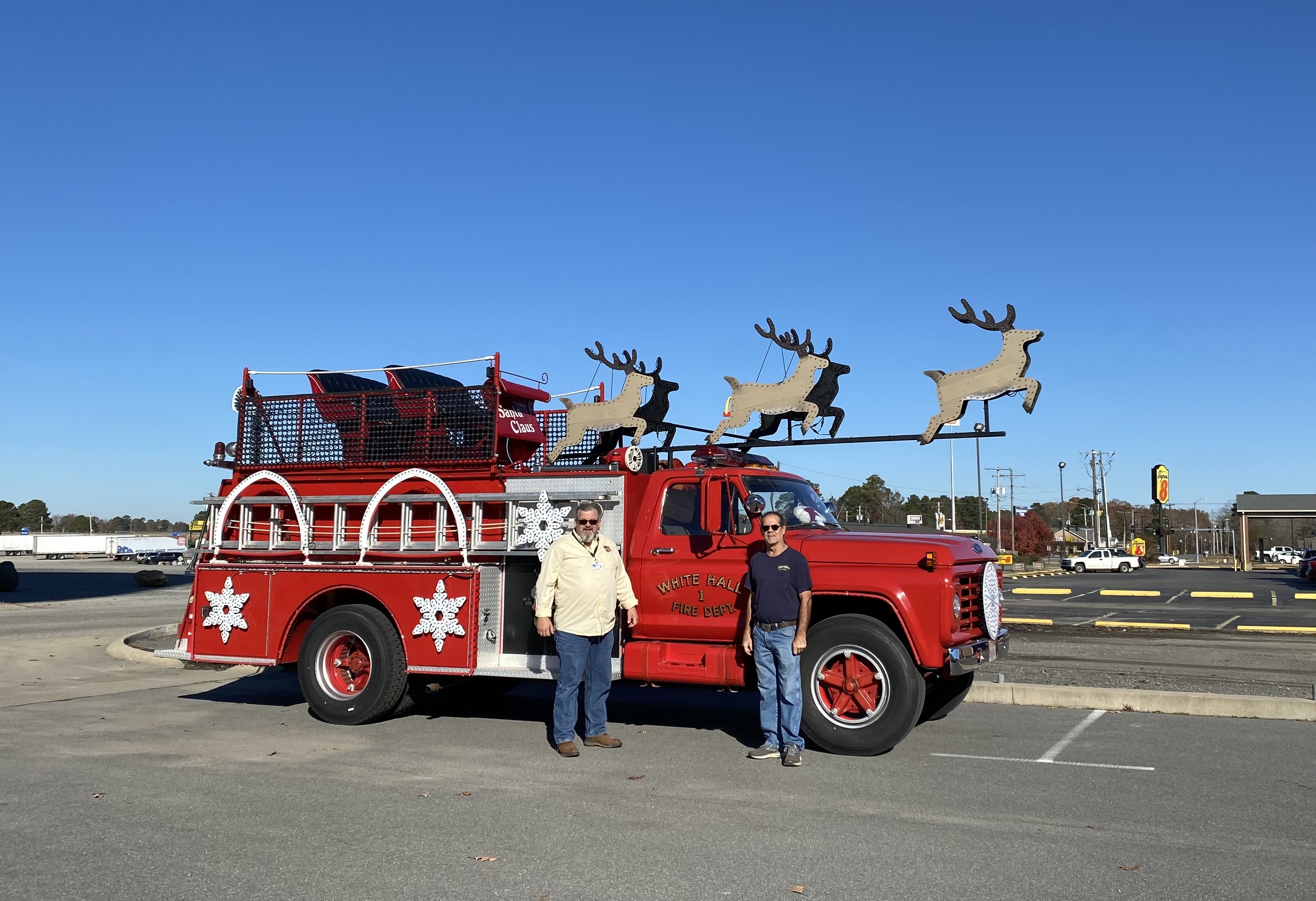 Santa Truck rolls on in White Hall
