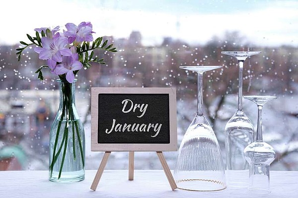 Dry January trend invites reflection on alcohol consumption, health - Vimarsana News