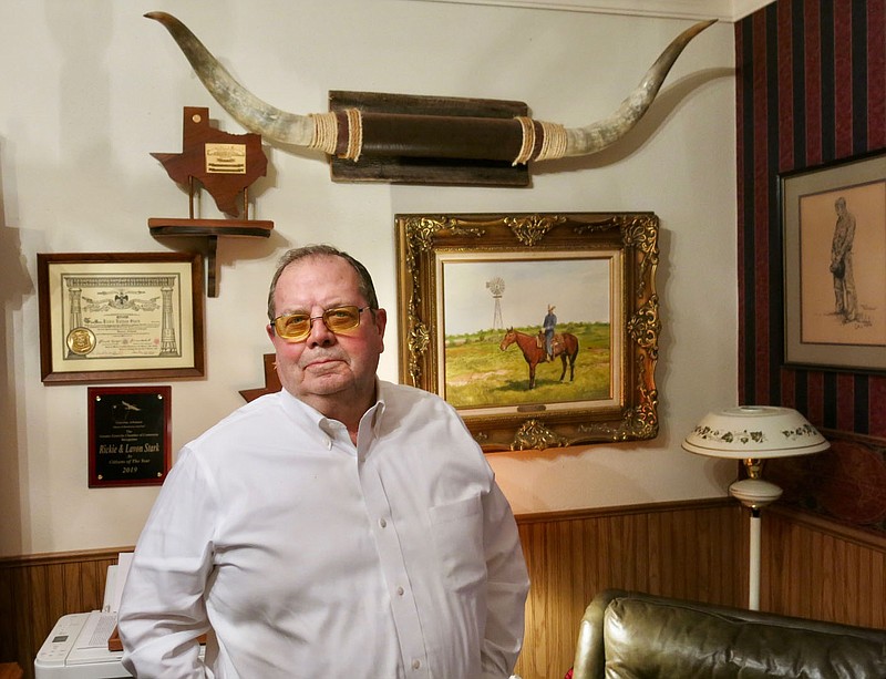 Rickie Stark retires after 17 years at Bank of Gravette Westside