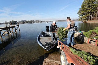 Recycled trees create fish habitat | Northwest Arkansas Democrat-Gazette