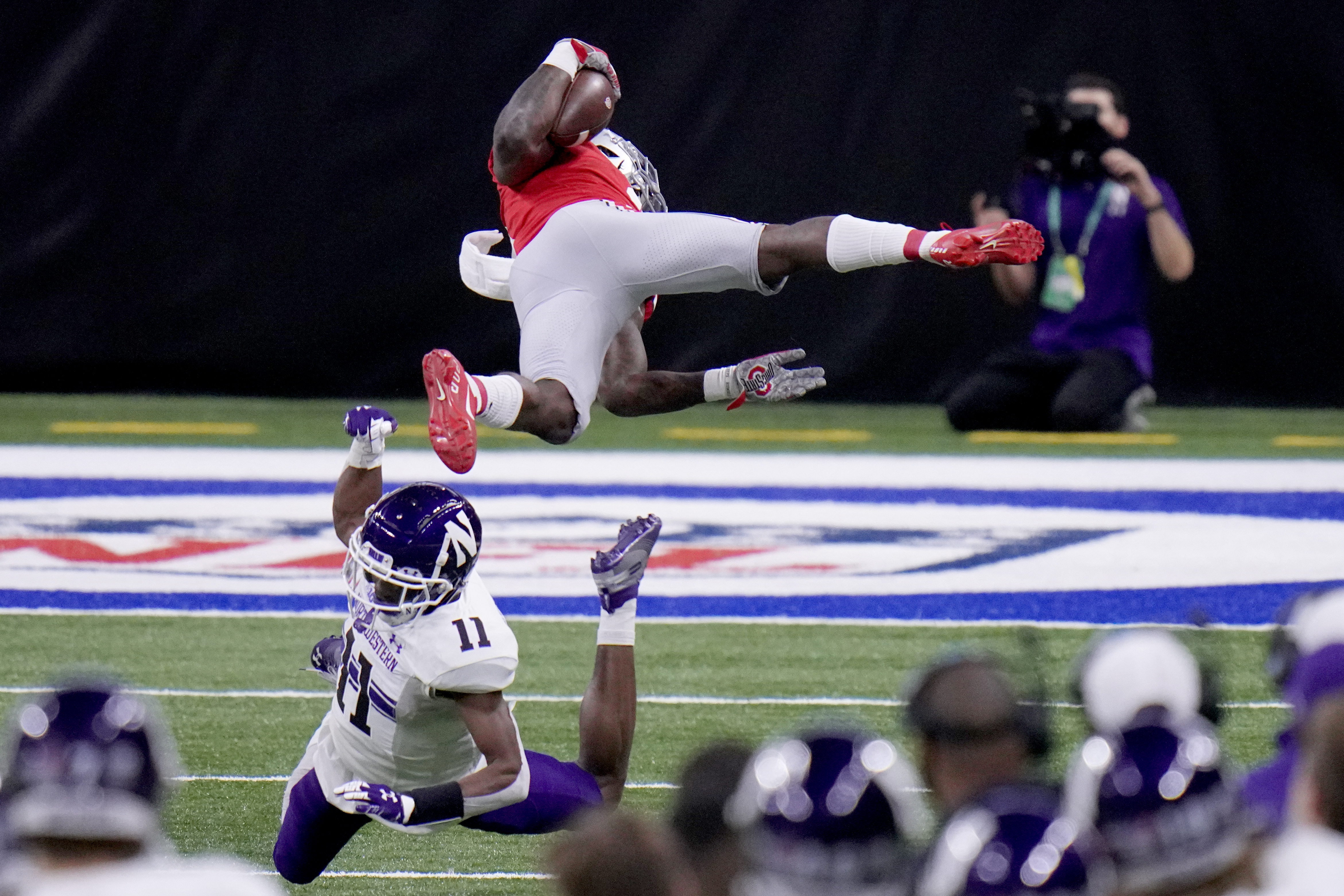 Northwestern football slows Justin Fields in Big Ten Championship Game