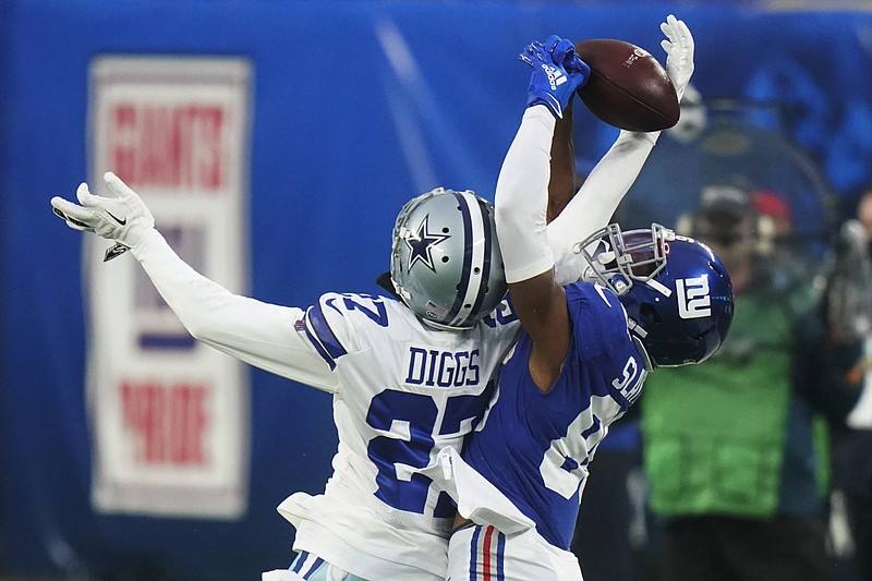 6-win Giants outlast Cowboys, stay in running for NFC East