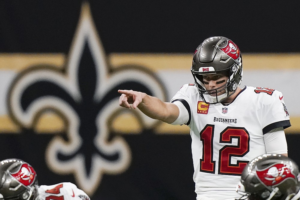 Turnovers help Bucs trip Saints