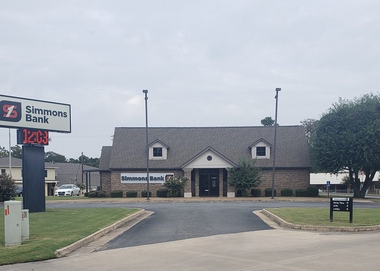 Town’s growth attracts variety of businesses