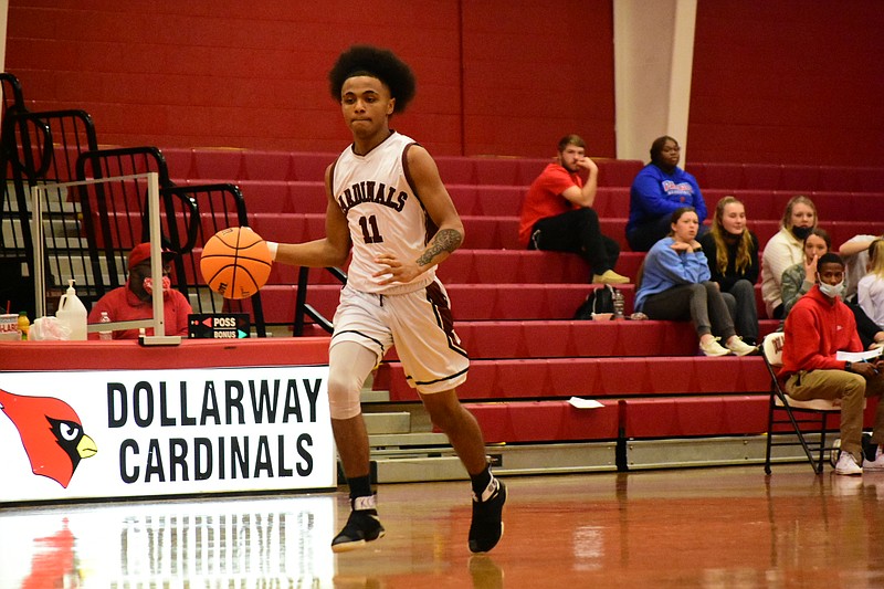 Trace Suggs, shown in a previous game, and Dollarway picked up a big Conference 3A-6 victory at Helena-West Helena Central on Friday. (Pine Bluff Commercial/I.C. Murrell)