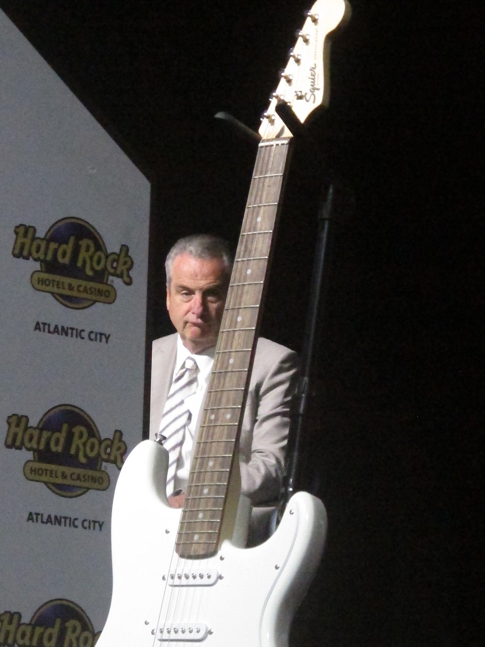 Hard Rock will award bonuses to some for work during pandemic