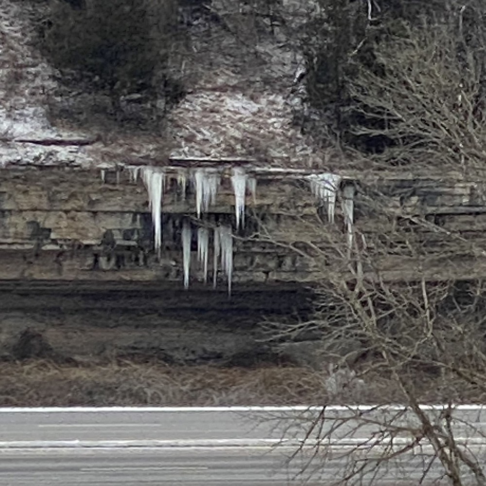 Terri O'Byrne/Weekly Vista
Icicles line the roadway of highway 71 through Bella Vista. With temperatures below 32 degrees for the next week they are likely to remain for a while.