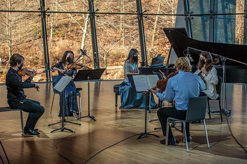 A quintet made up of SoNA musicians Tomoko Kashiwagi, acting principal pianist; Zsolt Eder, associate concertmaster; Miho Oda Sakon, principal second violin; Jesse Collett, principal violist; and Kari Caldwell, principal cello, recorded Florence Price’s Piano Quintet in A Minor in the Great Hall at Crystal Bridges Museum of American Art. It has just been released for viewing at sonamusic.org.

(Courtesy Photo/SoNA)