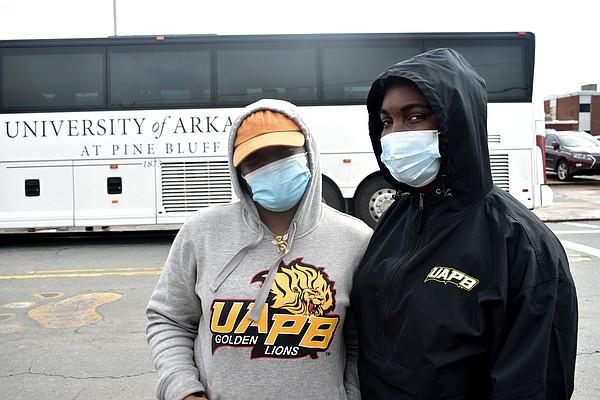 UAPB students return to campus after heat, water systems restored - Arkansas Online