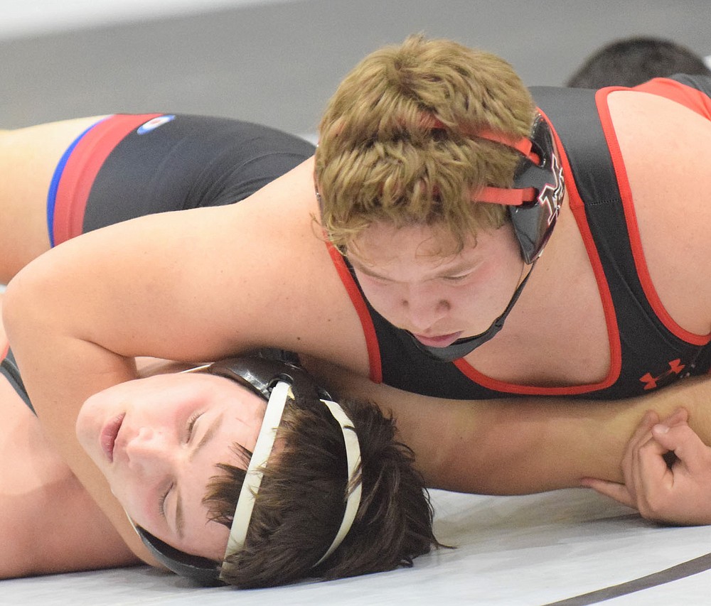 MCHS Sees Four Wrestlers Head to State Championships