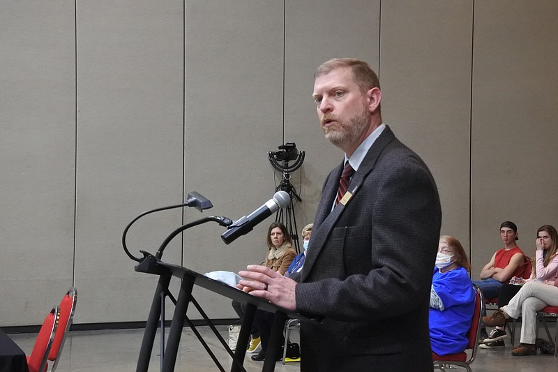 Fort Smith Utility Director Lance McAvoy speaks during the city Board of Directors regular meeting Tuesday. 
(NWA Democrat-Gazette/Thomas Saccente)