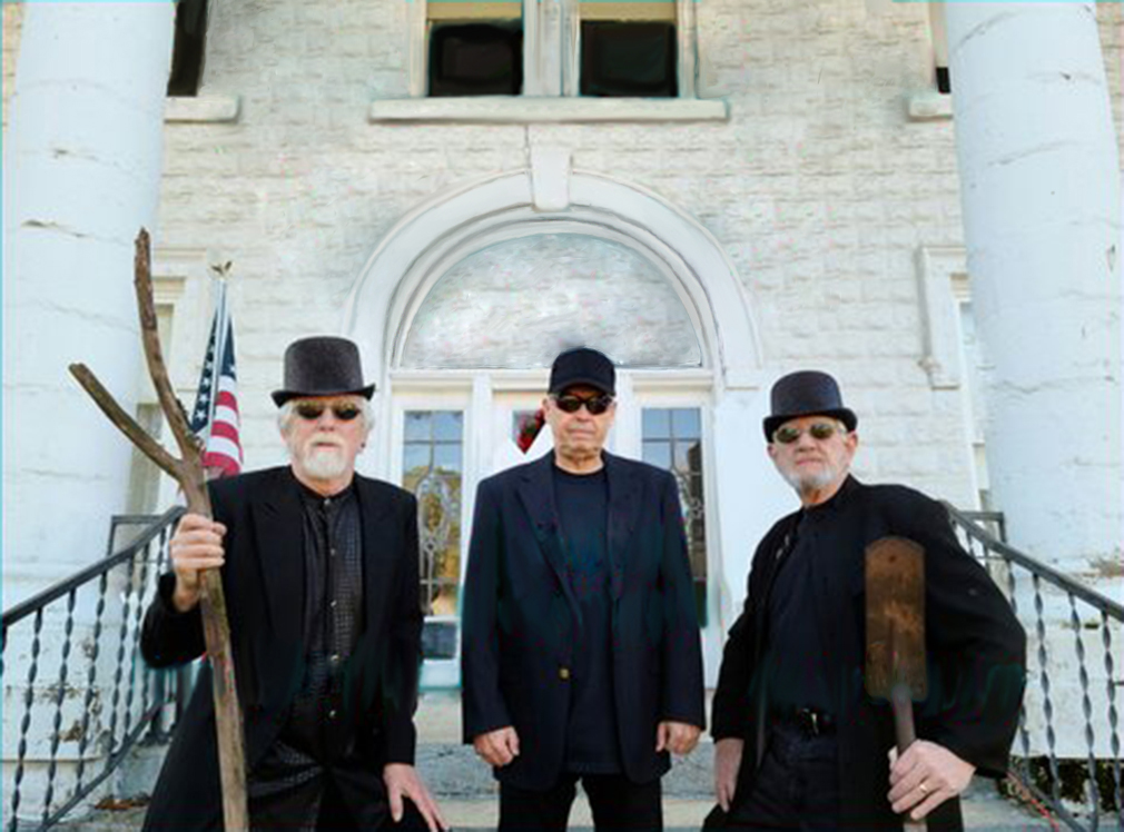 Band, viewers get into a groove in virtual show
