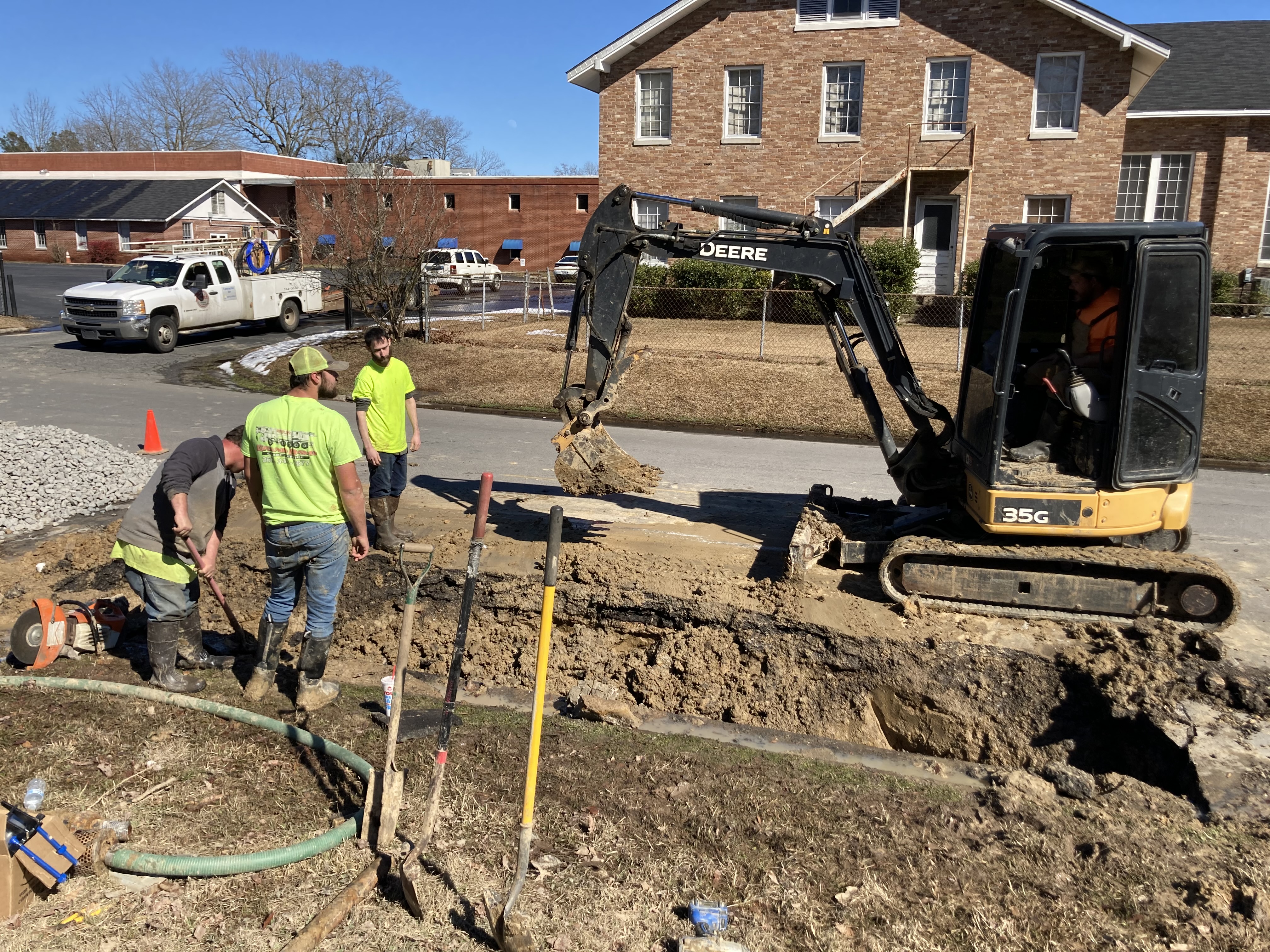 Water utility feeling state panel’s heat over crisis