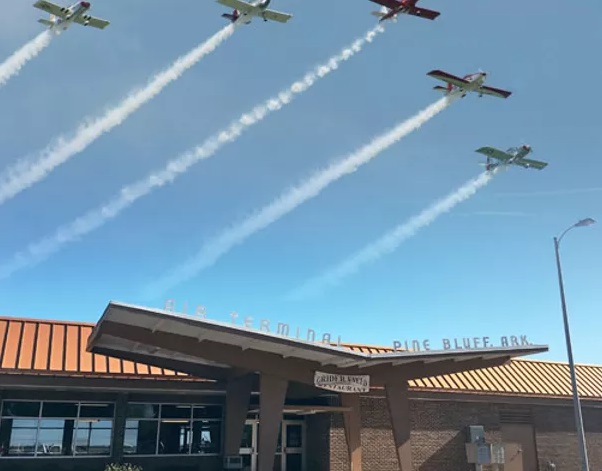Pine Bluff airport born from war preparations