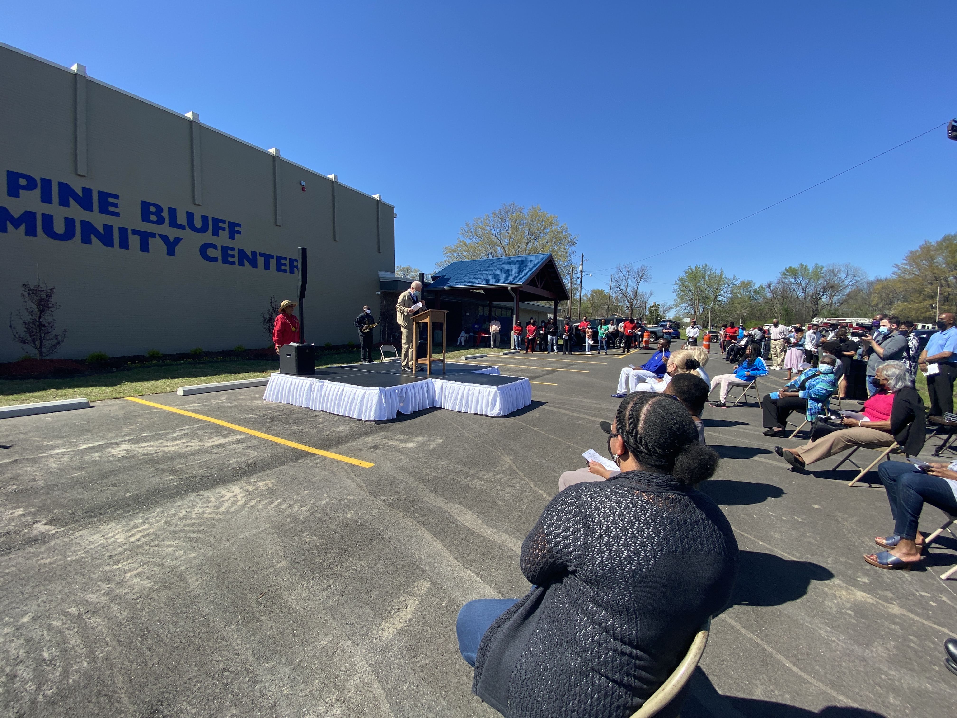 Residents of all ages cheer community center’s revamp