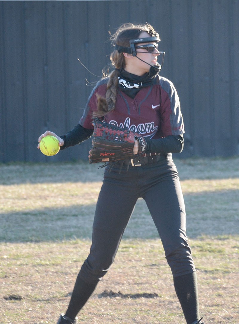 Graham Thomas/Herald-Leader
Siloam Springs shortstop Hilarie Buffington looks to make a play against Springdale Har-Ber on March 2.