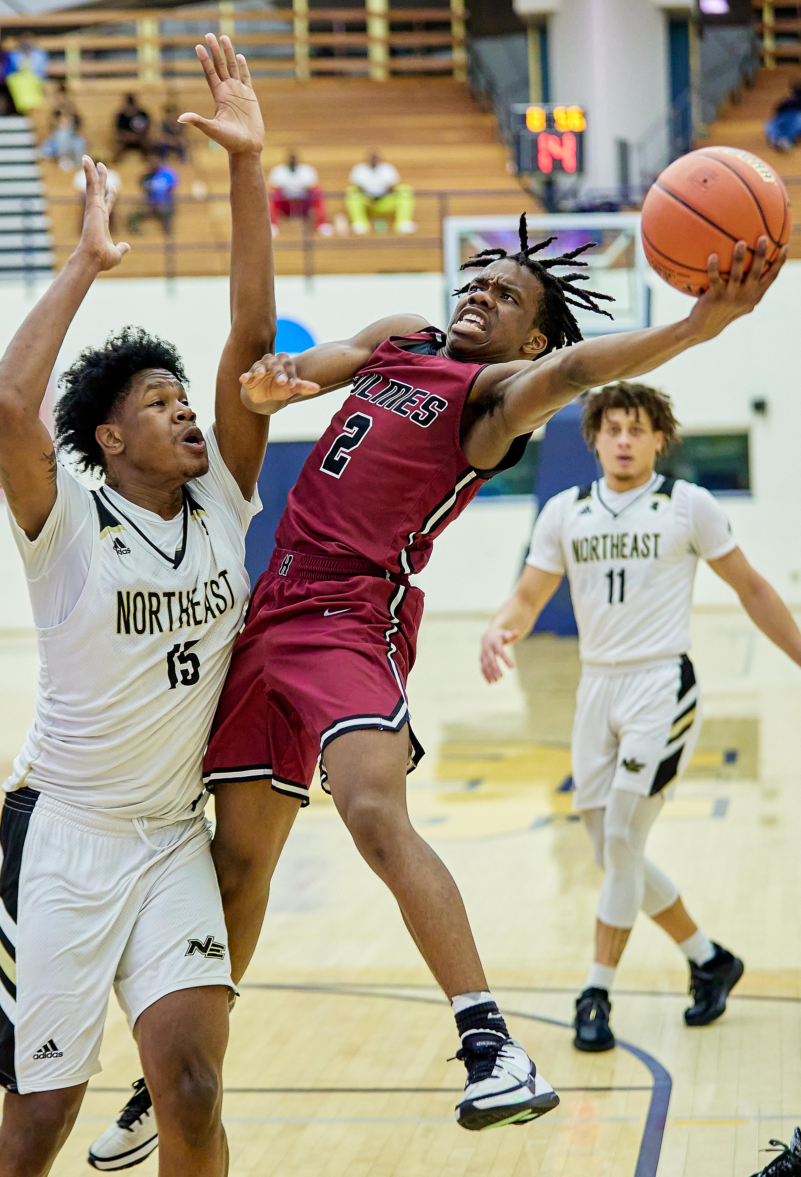 PB’s Higgins helps team advance