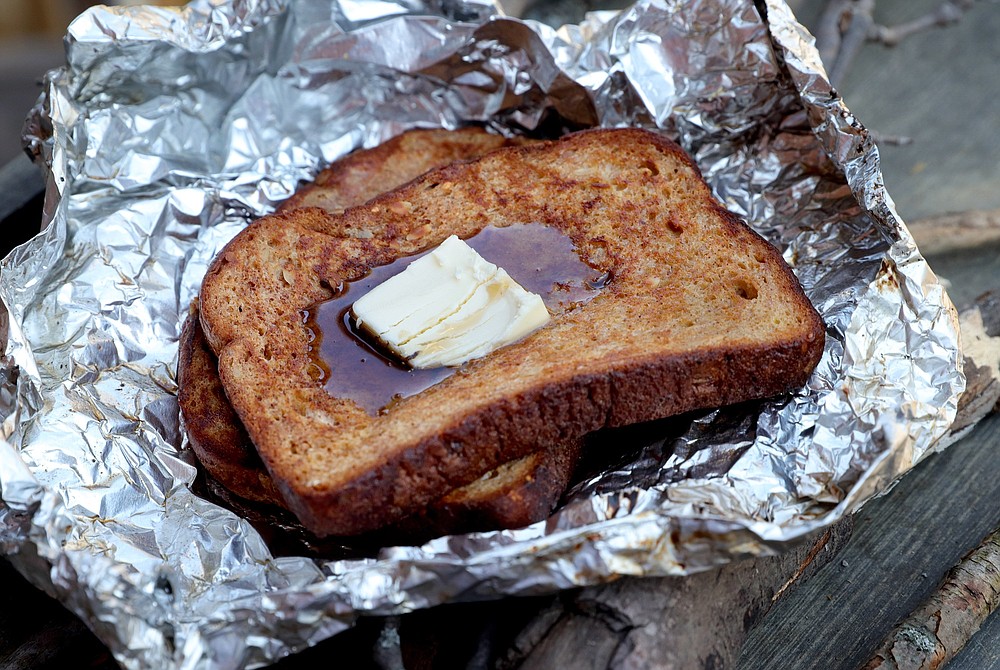 Campfire French Toast (TNS/St. Louis Post-Dispatch/Hillary Levin)