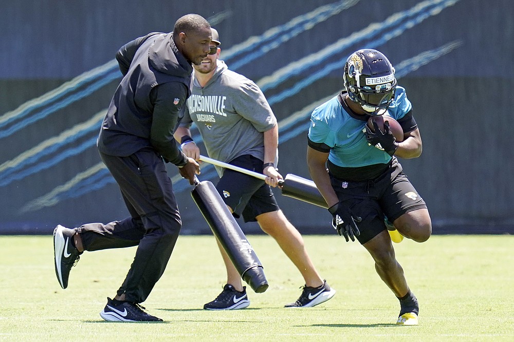 Jaguars' No. 1 rule: Don't touch Trevor