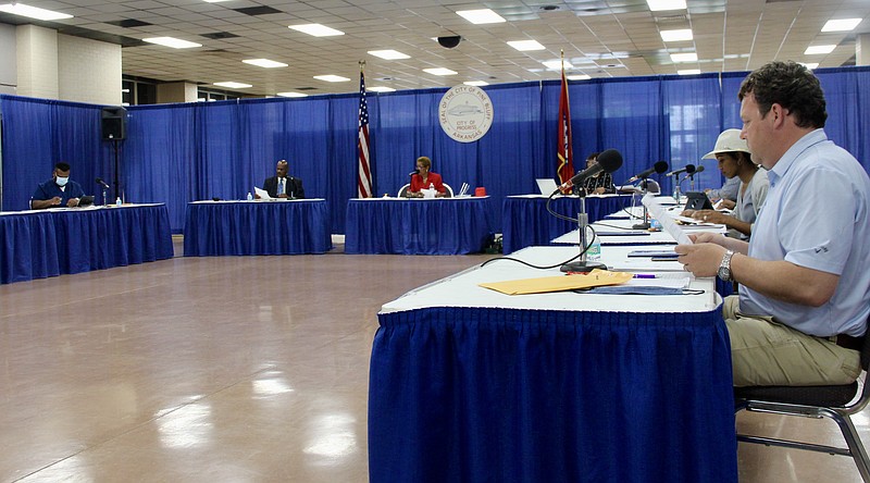 The Pine Bluff City Council approved a resolution directing the immediate implementation of a 2014 resolution to solicit proposals for a survey to establish the boundary limits of the city of Pine Bluff.
(Pine Bluff Commercial/Eplunus Colvin)