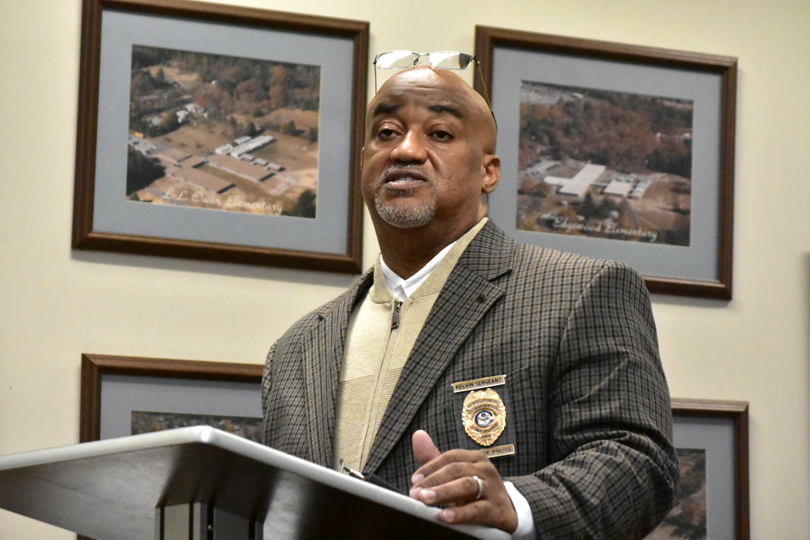 9 candidates named in police chief search
