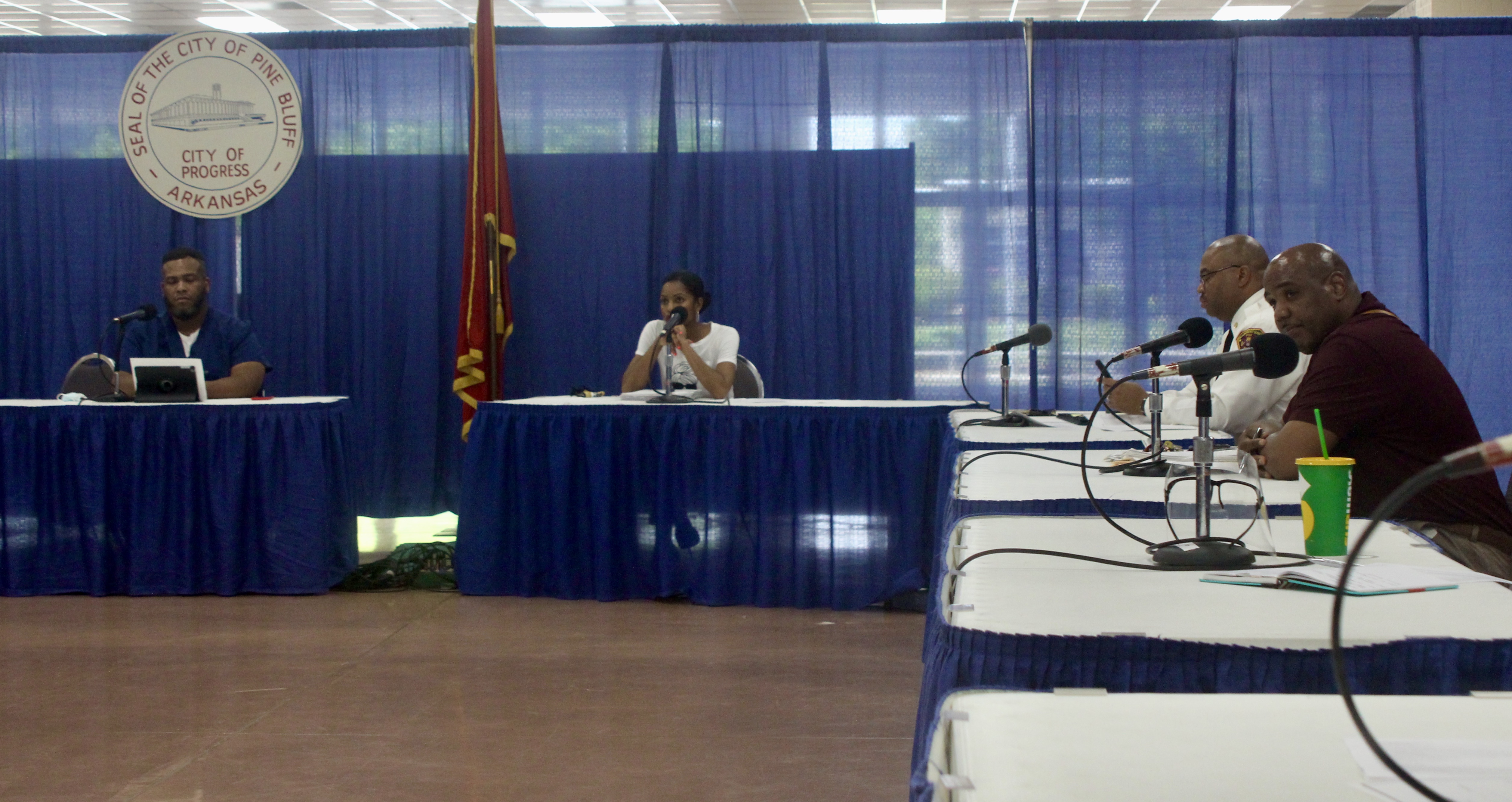 Residents, city leaders examine results from public-safety survey