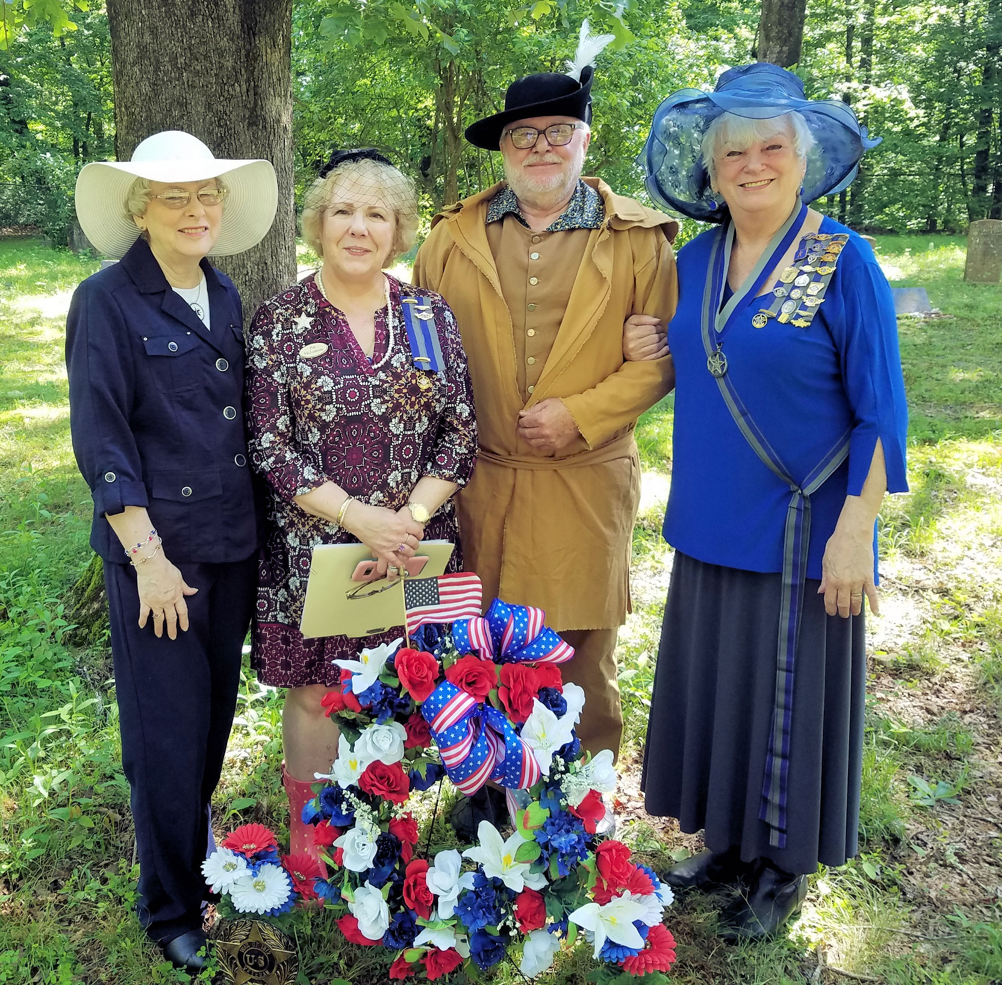 Historical group marks 1812 war veteran’s grave