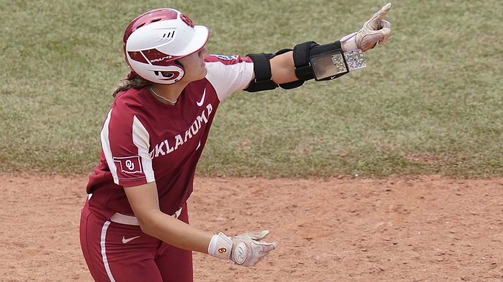 Tiare Jennings has game-winning double, Oklahoma eliminates