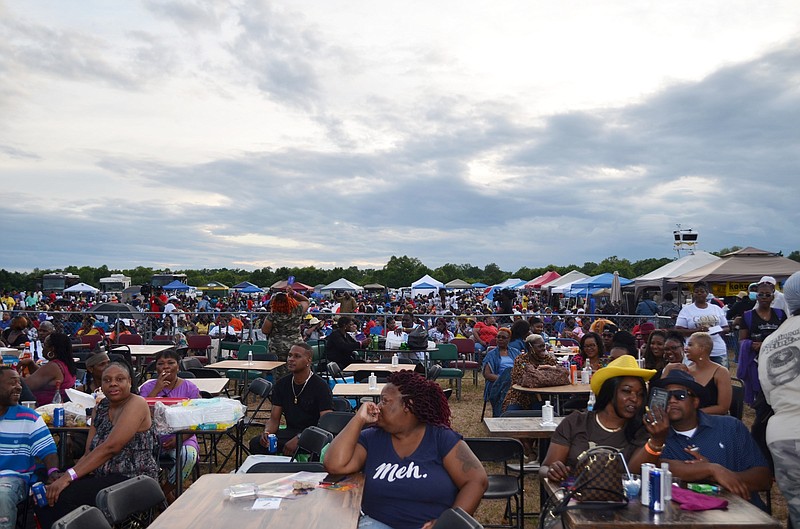 In the full-to-capacity, 30-acre Cook Family Park, some 4,000 fans turned out near Altheimer to see eight entertainers perform Saturday night. (Special to The Commercial/Richard Ledbetter)