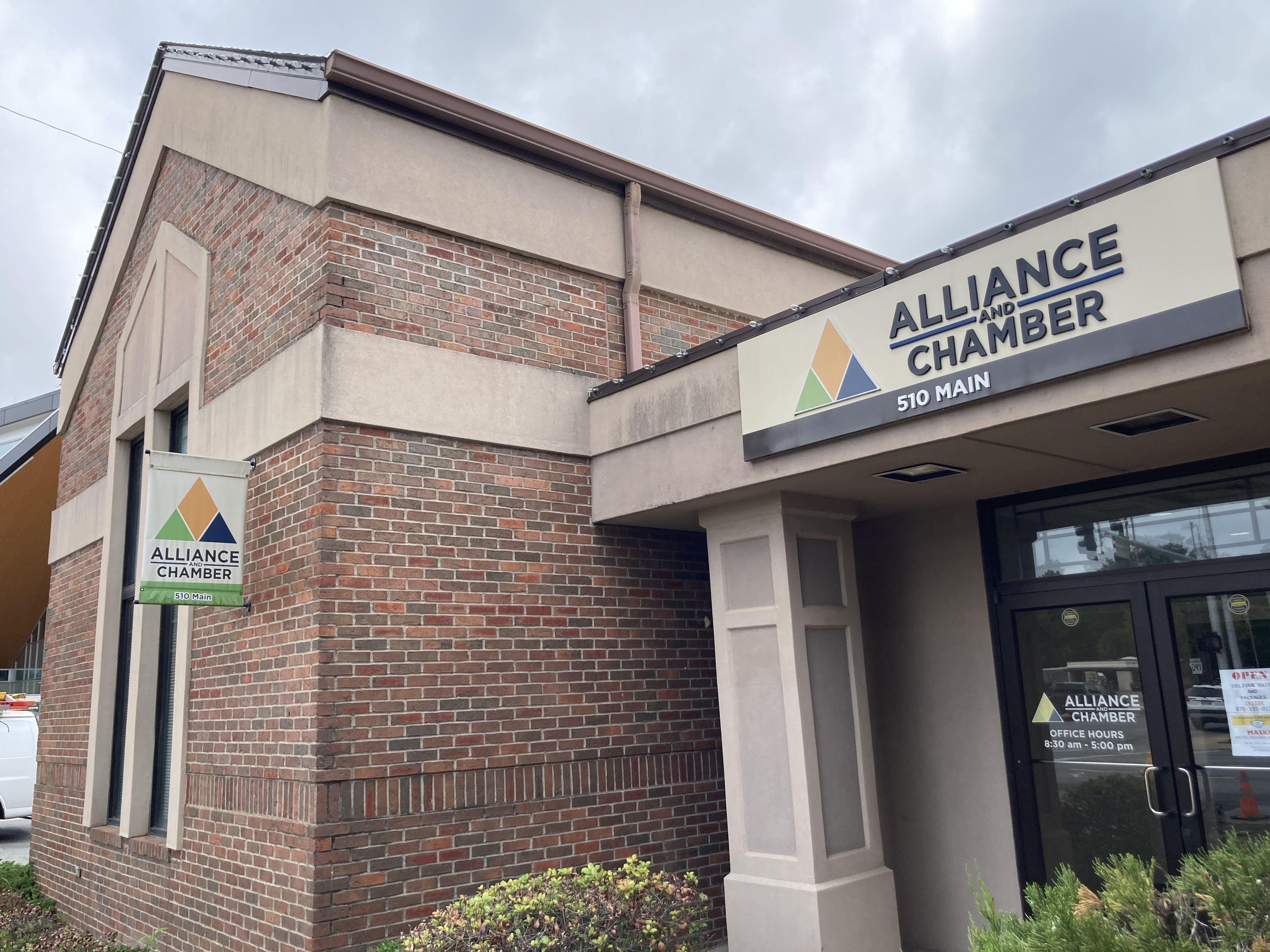 Learn basics of business at new chamber course