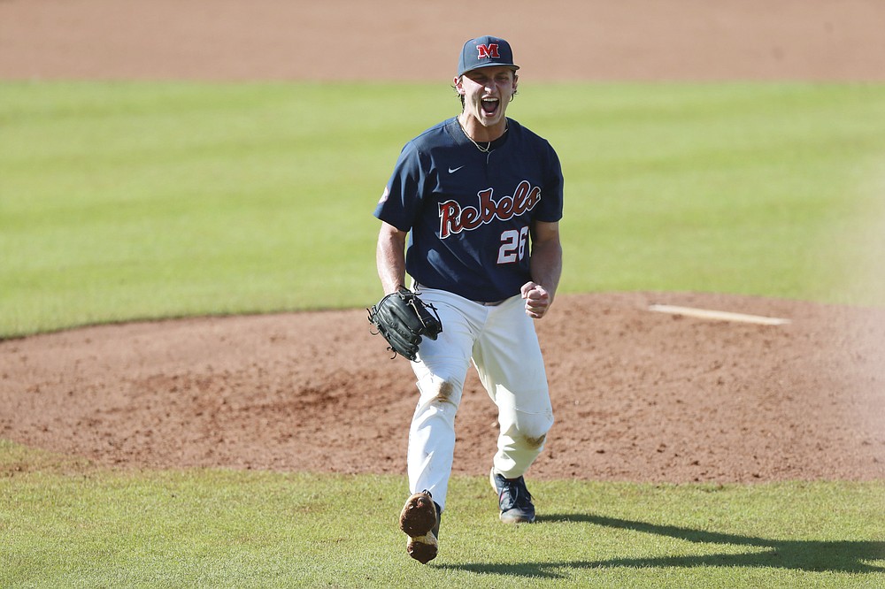 Elko's grand slam powers Rebels to next round