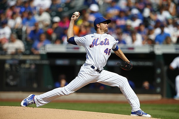 After Struggling Against R.A. Dickey, the Mets Rally Late - The