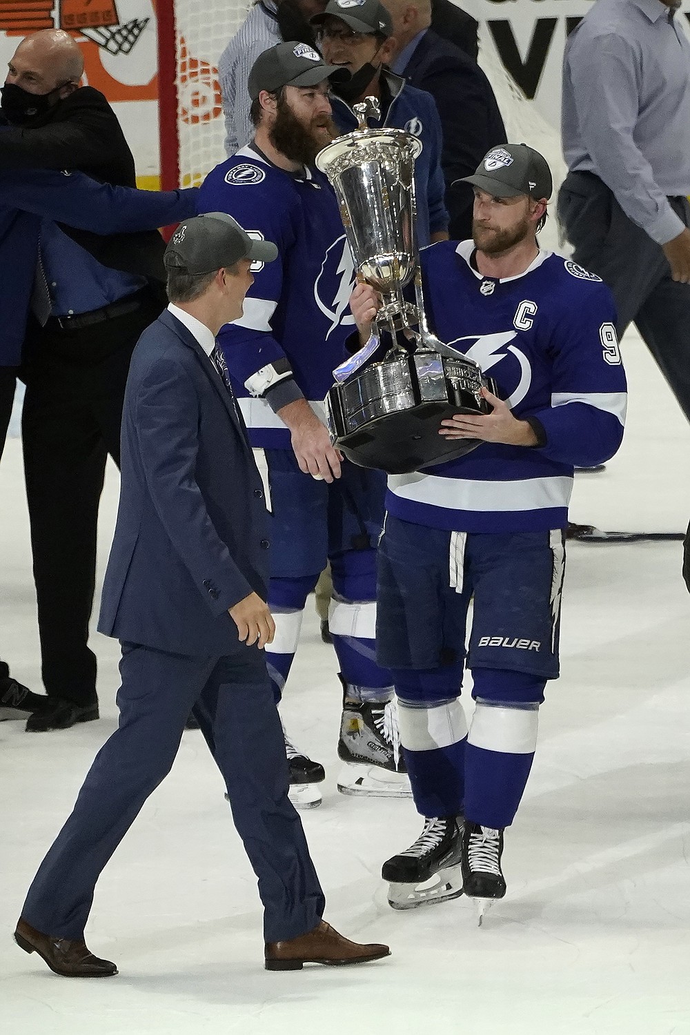 Lightning celebrate after winning Game 7 