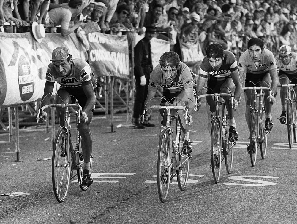 Grandson honors grandfather as Van der Poel wears yellow