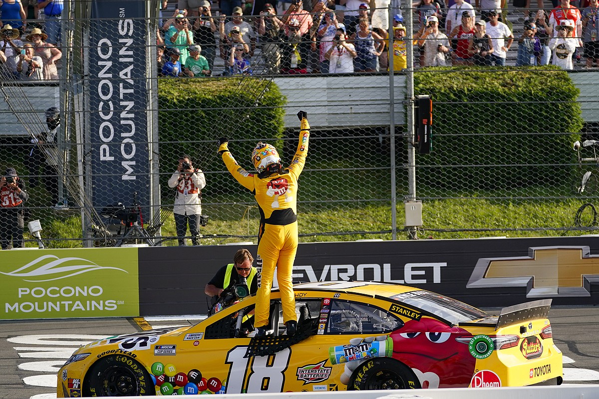 Winbush Racing Busch's win arrives without a clutch | Northwest Arkansas Democrat-Gazette