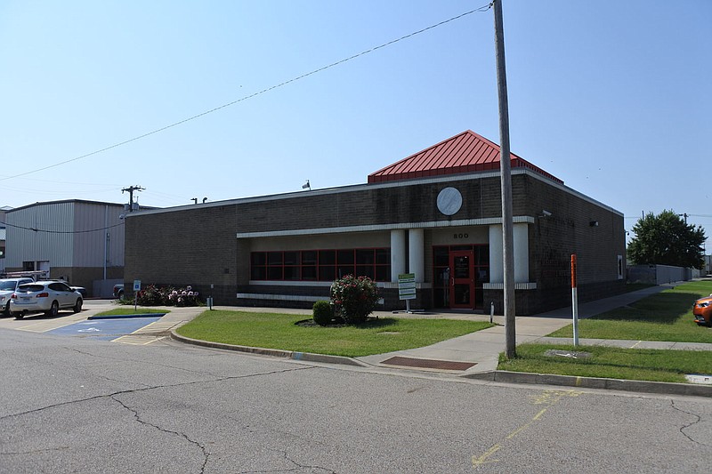 Sebastian County 911 centers under review for consolidation feasibility