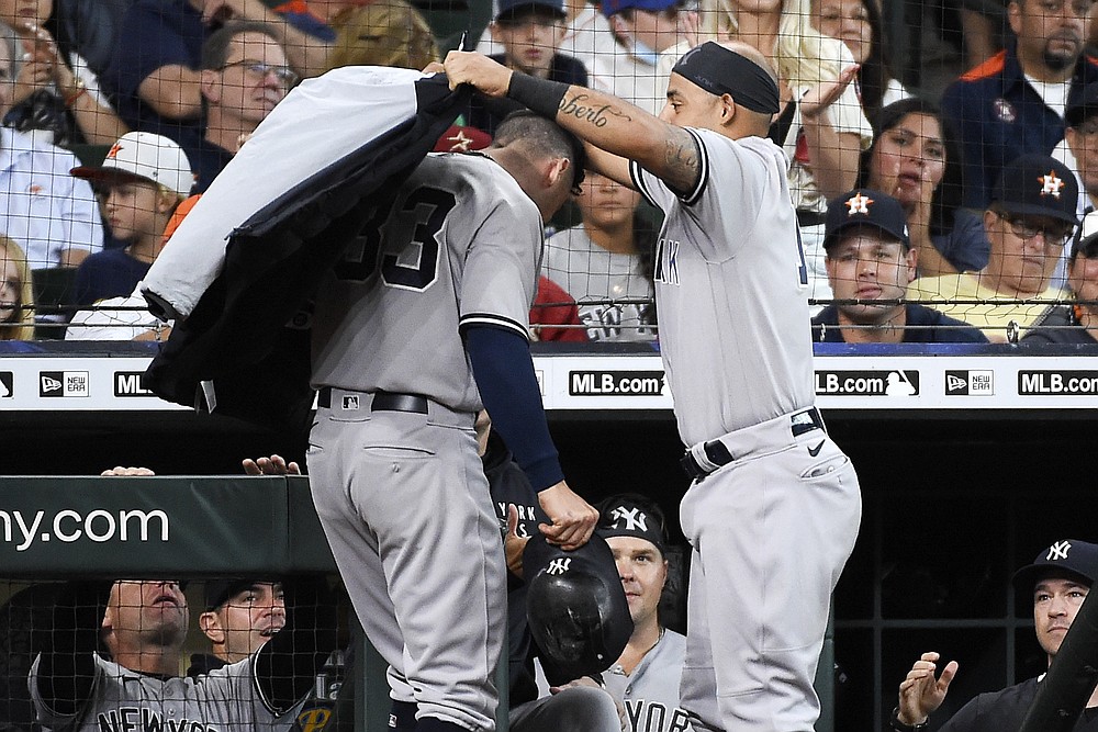 ALCS: Yankees rally late to stun Astros, even series 2-2