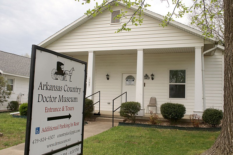 LYNN KUTTER ENTERPRISE-LEADER
The Arkansas Country Doctor Museum at 109 N. Starr Avenue in Lincoln is open to the public from 104 p.m., Wednesday-Saturday. Admission is free, but donations are appreciated. The museum also is open during other hours by request.