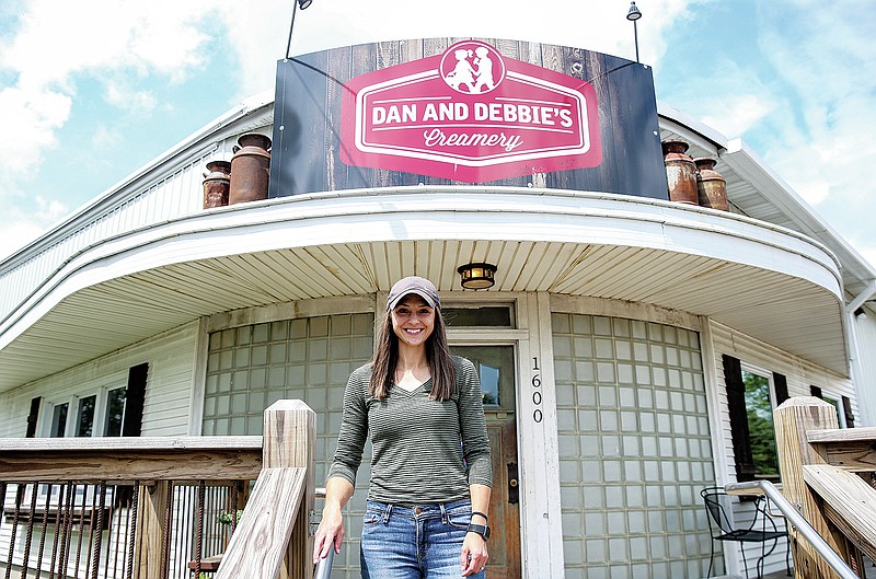 Ely creamery resumes tours of its farmtotable production in Iowa The Arkansas Democrat