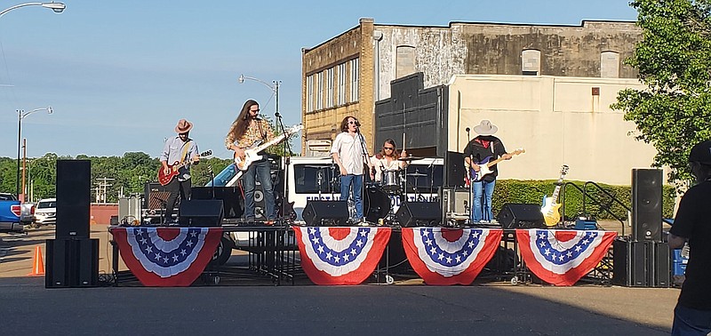Photo by Bradly Gill
deFrance takes the stage at a First Friday event earlier in the year. This Friday, the group will be performing at the First Financial Hall in El Dorado.