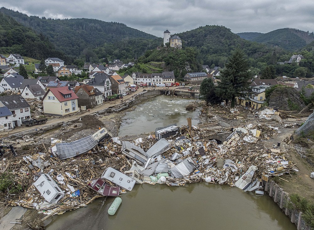 German Officials Defend Flood Actions