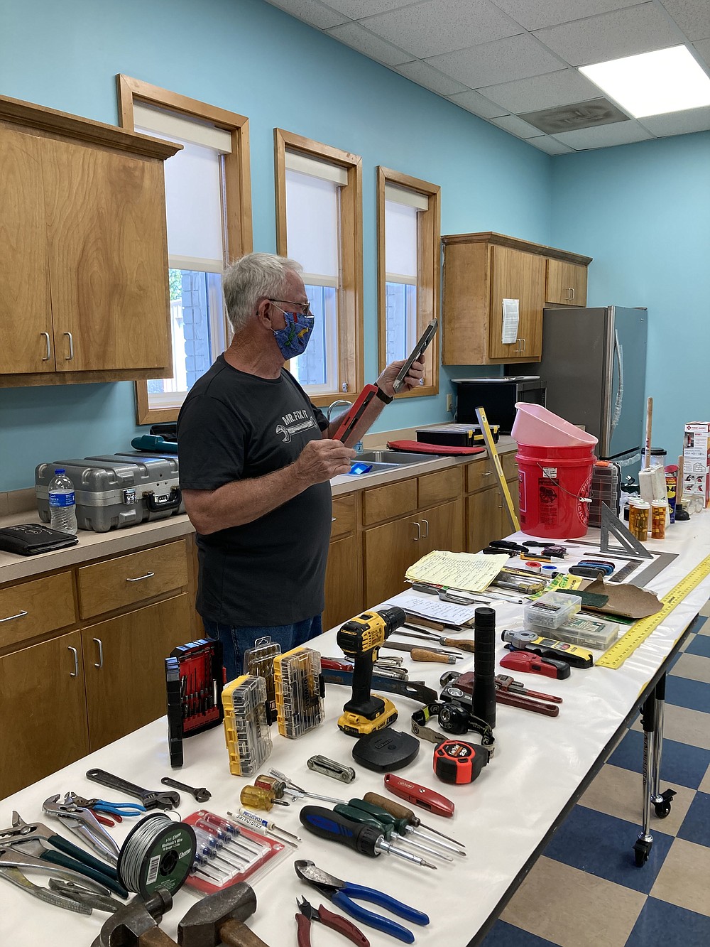 Stan Johnson, who has a background in electronics, makes a presentation at the Tool 101 class at the White Hall Library, a branch of the Pine Bluff/Jefferson County Library System. (Special to The Commercial/White Hall Friends of the Library)