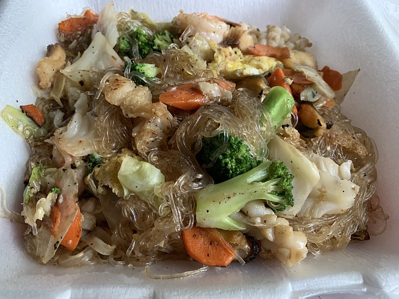 Pad Woon Sen, one of the "Chang's Favorite" dishes at Chang Thai & Asian Cuisine in Sherwood, features "glass" noodles stir-fried with meat or seafood and vegetables. (Arkansas Democrat-Gazette/Eric E. Harrison)