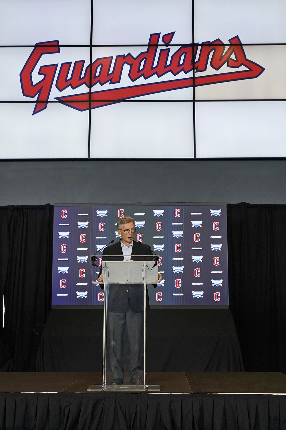 Cleveland's Major League Baseball Team Goes from Indians to Guardians