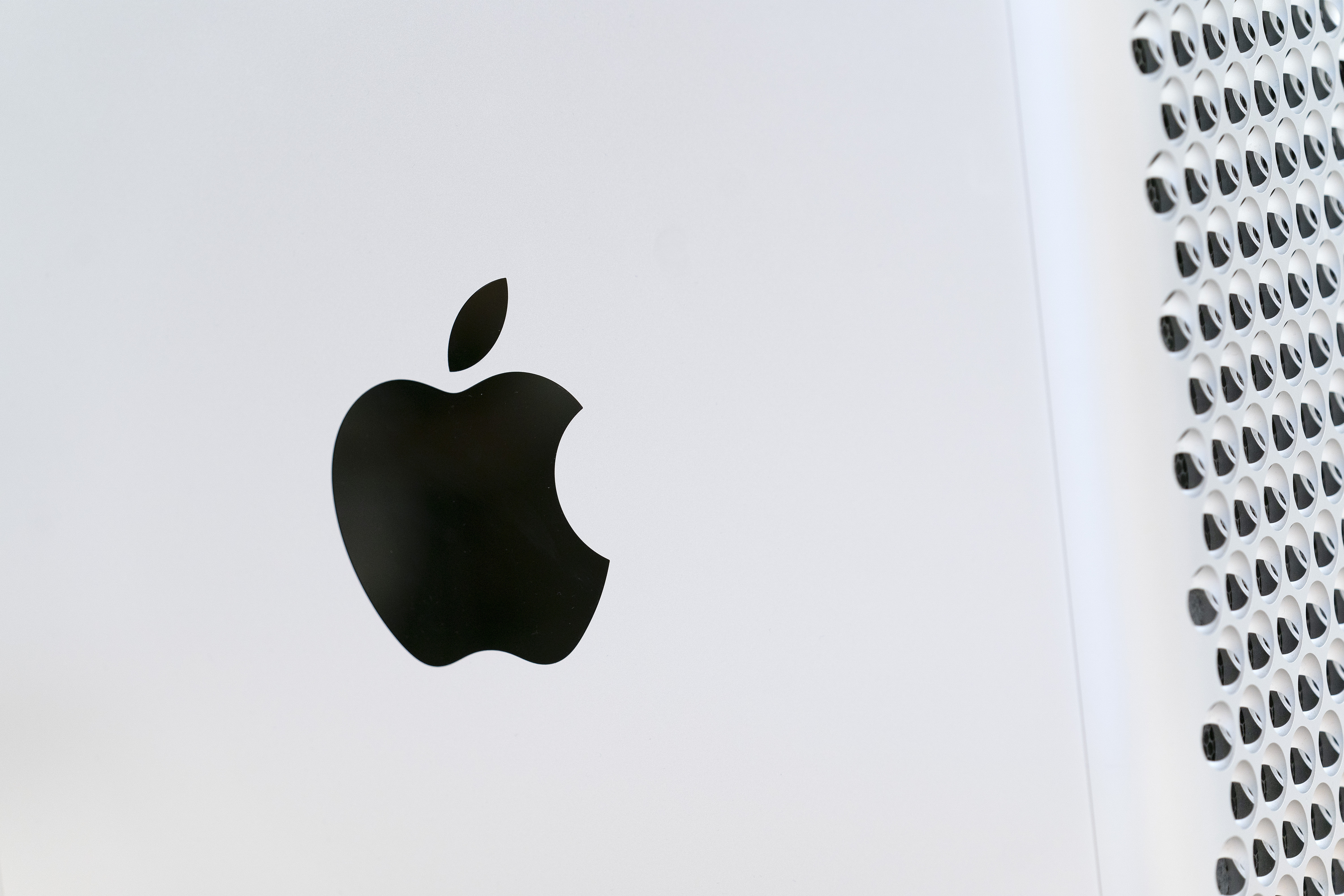 Apple to scan iPhones for child-porn images - Vimarsana News
